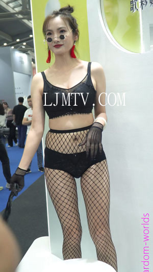 2023深圳内衣展歌彩妮4性感美女模特内衣秀场show