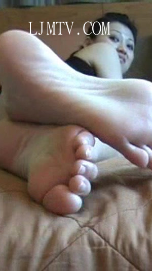 亚洲美足-cherryasianfeet2008视频-17-01-2008 Hina-53-12-85n