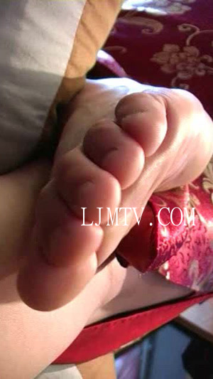 亚洲美足-cherryasianfeet2008视频-25-01-2008 Cucu-1-9-852