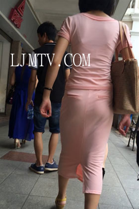 小龙大师精品街拍系列合集-粉色长裙少妇