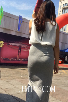 小龙大师精品街拍系列合集-超重宽臀少妇-01