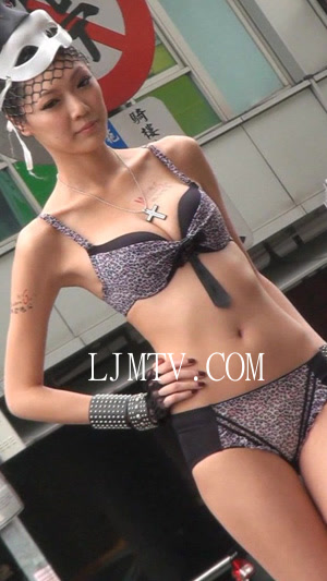 [Beautyleg]新闻视频 2011.01.25 No.66 瑪登瑪朵【魔豹拉溝】內衣秀  [1WMVM248]