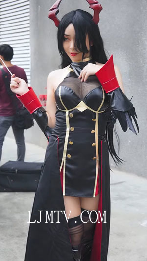 Cosplay碧蓝航线腓特烈大帝24届广州萤火虫漫展アズールレーンコスプレコミケ