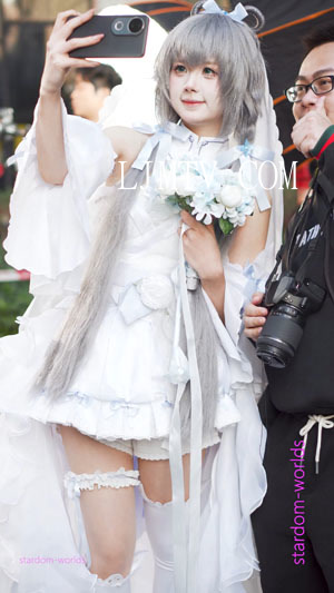 2026萤火虫漫展洛天依花嫁cosplay折耳藤藤コスプレ