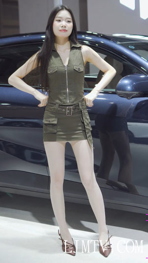 2025东莞春季车展美女车模BeautylegRacingModel14