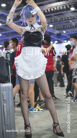 レムCosplay性感黑丝兔女郎雷姆24届广州萤火虫漫展-237コスプレコミケ