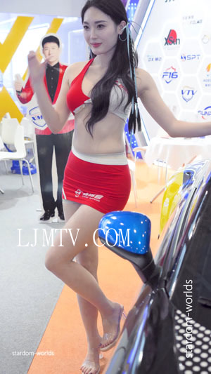 2025深圳改装车展AutoShow美女车模模特42RacingModel