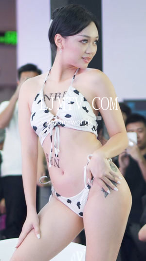 2024广州性文化节广州成人展博览会美女模特内衣秀泡泡浴秀场ModelShow