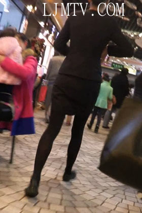 街拍客精选紧身裤热裤全集视频701-800-黑丝大长腿制服少妇02