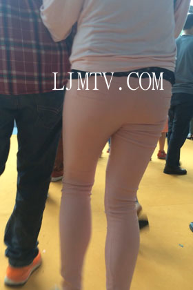 小龙大师精品街拍系列合集-粉色打底裤小少妇