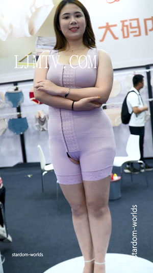 2024深圳内衣展巧利纷2美女模特大码内衣秀下着モデルShow