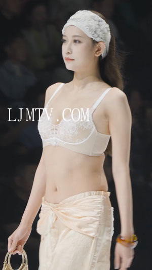 2025深圳内衣展开幕秀1美女模特内衣秀时尚走秀ModelShow下着モデル