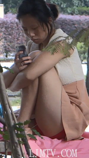 街拍大师CCTVB高清近拍高跟丝袜忽悠第14辑-000frd55